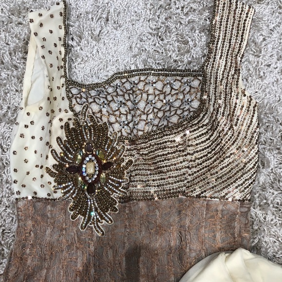 Indian Outfit - knee length Arnakali - Picture 2 of 3